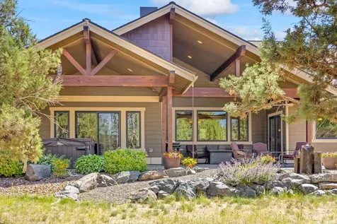 7581 SE Madison Avenue Prineville OR 97754