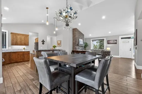 8081 SW Paious Drive Culver OR 97734