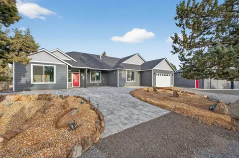 8081 SW Paious Drive Culver OR 97734
