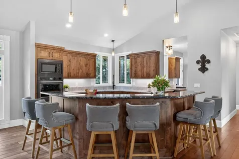8081 SW Paious Drive Culver OR 97734
