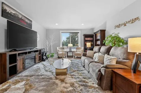 8081 SW Paious Drive Culver OR 97734