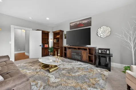 8081 SW Paious Drive Culver OR 97734