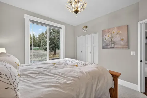 8081 SW Paious Drive Culver OR 97734