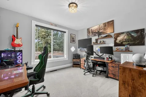 8081 SW Paious Drive Culver OR 97734