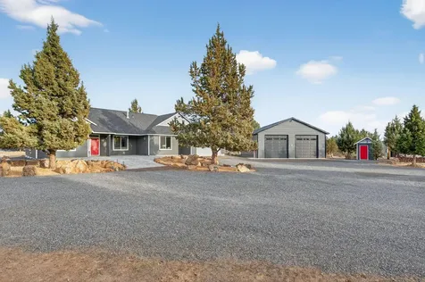 8081 SW Paious Drive Culver OR 97734