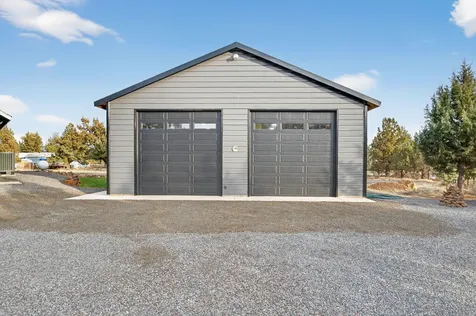 8081 SW Paious Drive Culver OR 97734