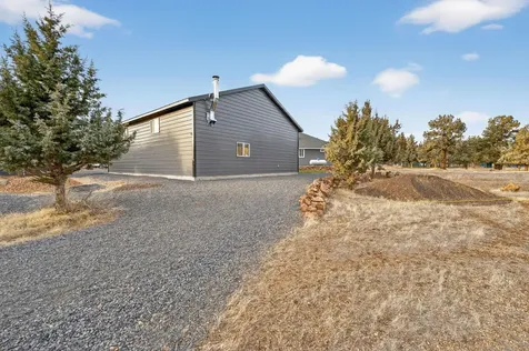 8081 SW Paious Drive Culver OR 97734