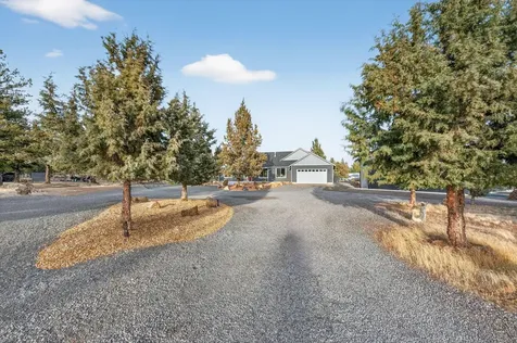 8081 SW Paious Drive Culver OR 97734