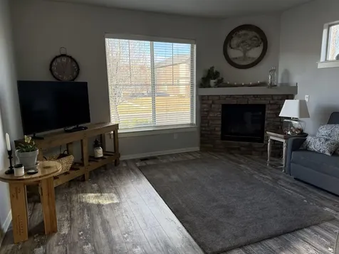 3380 SW 28th Street Redmond OR 97756