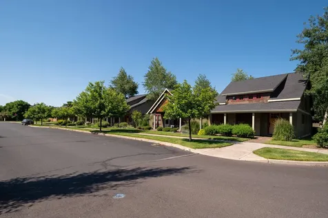 335 S Cottonwood Street Sisters OR 97759