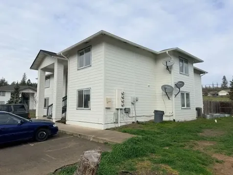 50 Dion Court Shady Cove OR 97539