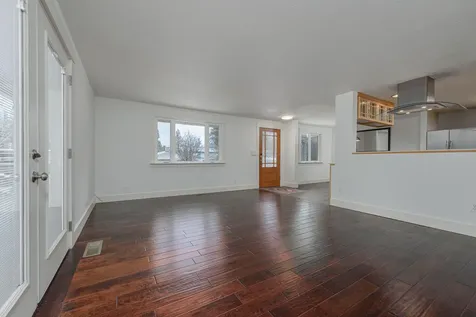 508 SE 4th Street Bend OR 97702