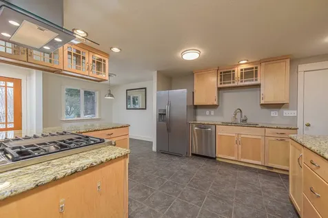 508 SE 4th Street Bend OR 97702