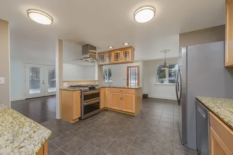 508 SE 4th Street Bend OR 97702