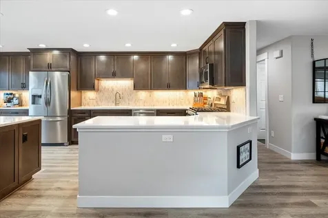 2240 NW Oak Court Redmond OR 97756