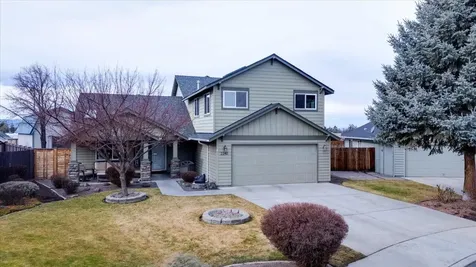 2240 NW Oak Court Redmond OR 97756