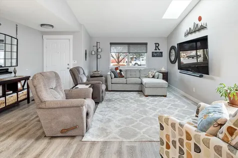 2240 NW Oak Court Redmond OR 97756