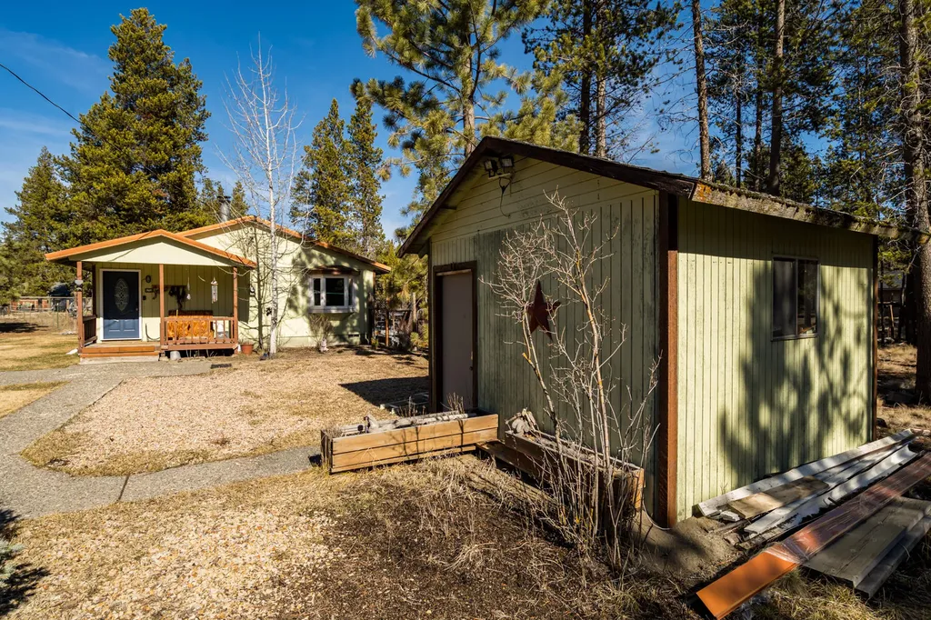 16532 Fawn Court La Pine OR 97739