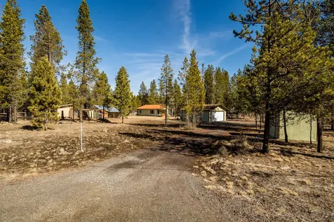 16532 Fawn Court La Pine OR 97739