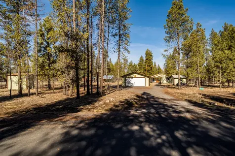 16532 Fawn Court La Pine OR 97739