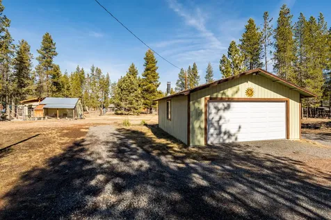 16532 Fawn Court La Pine OR 97739