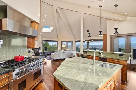 1627 NW Summit Drive Bend OR 97703