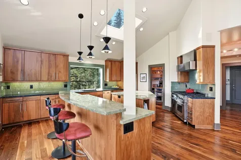 1627 NW Summit Drive Bend OR 97703