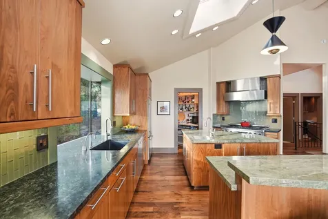1627 NW Summit Drive Bend OR 97703