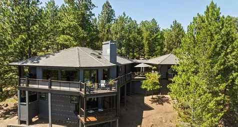 1627 NW Summit Drive Bend OR 97703