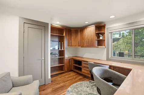 1627 NW Summit Drive Bend OR 97703