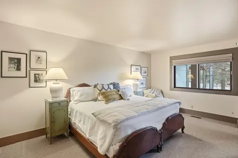 1627 NW Summit Drive Bend OR 97703