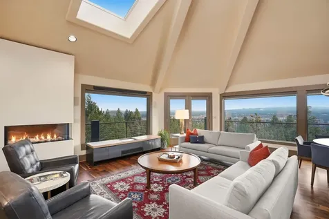 1627 NW Summit Drive Bend OR 97703