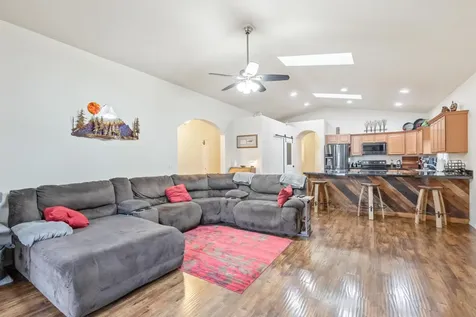 1360 SW 27th Street Redmond OR 97756
