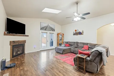 1360 SW 27th Street Redmond OR 97756