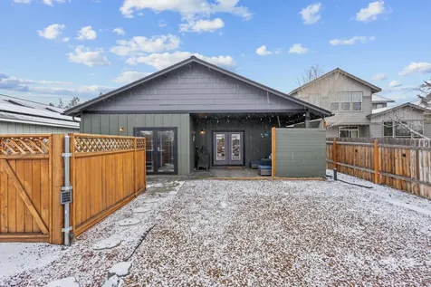 1360 SW 27th Street Redmond OR 97756