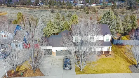 1334 SW Rimrock Way Redmond OR 97756