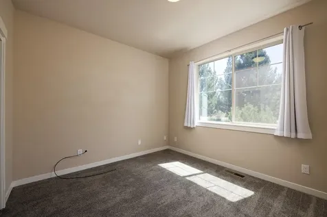 51844 Hollinshead Place La Pine OR 97739