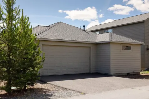 51844 Hollinshead Place La Pine OR 97739