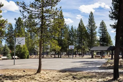 51844 Hollinshead Place La Pine OR 97739