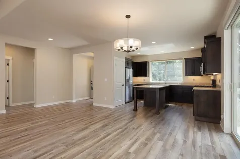 51844 Hollinshead Place La Pine OR 97739