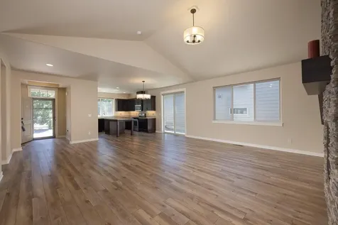 51844 Hollinshead Place La Pine OR 97739