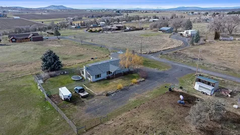 1771 SW Quail Drive Madras OR 97741