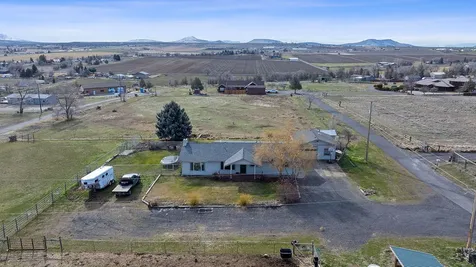 1771 SW Quail Drive Madras OR 97741