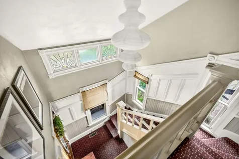 668 N Main Street Ashland OR 97520