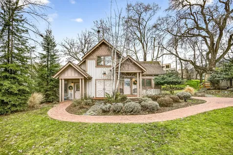 668 N Main Street Ashland OR 97520