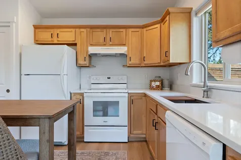 1235 NW Hartford Avenue Bend OR 97703