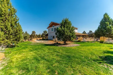 16264 SW Majestic View Lane Powell Butte OR 97753