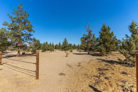 16264 SW Majestic View Lane Powell Butte OR 97753