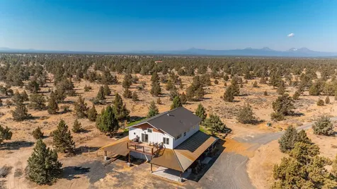 16264 SW Majestic View Lane Powell Butte OR 97753