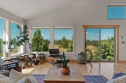 16264 SW Majestic View Lane Powell Butte OR 97753